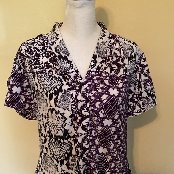 Calvin Klein blouse - Picture 2 of 12